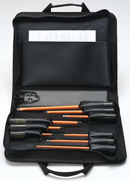 Insulated Slotted Screwdriver 3/16 in Round