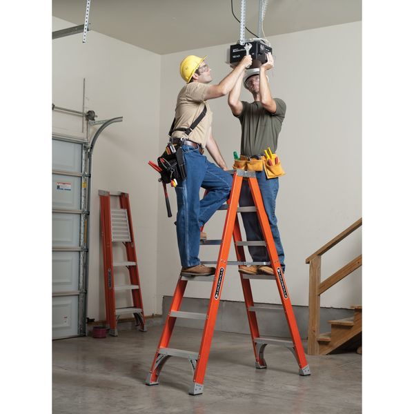 10 ft Fiberglass Twin Stepladder
